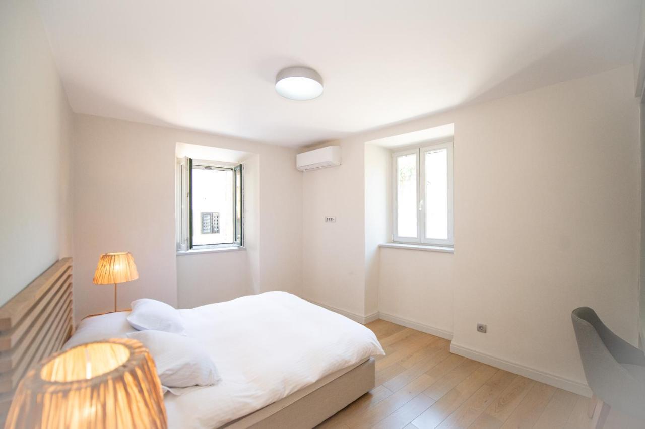 Katareo Apartments Kotor Eksteriør billede