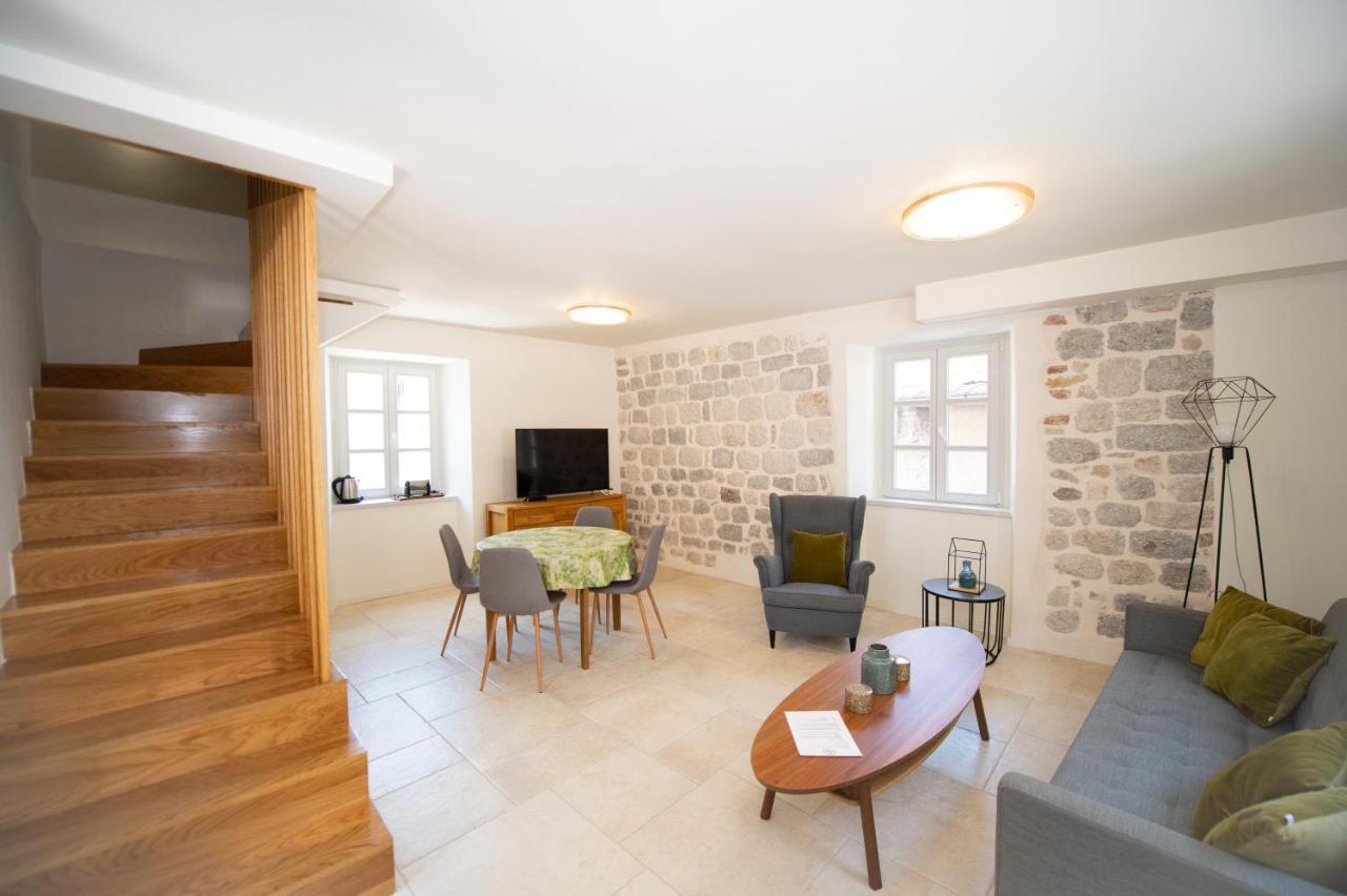 Katareo Apartments Kotor Eksteriør billede